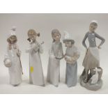 A COLLECTION OF FIVE LLADRO FIGURINES