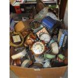 A LARGE QUANTITY OF VINTAGE AND RETRO ALARM CLOCKS, MANTEL CLOCKS ETC.