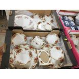 A TRAY OF ROYAL ALBERT OLD COUNTRY ROSES CHINA TOGETHER WITH A TRAY OF ROYAL ALBERT OLD COUNTRY