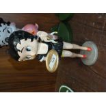 ***A MODERN CAST METAL BETTY BOOP WAITRESS FIGURE