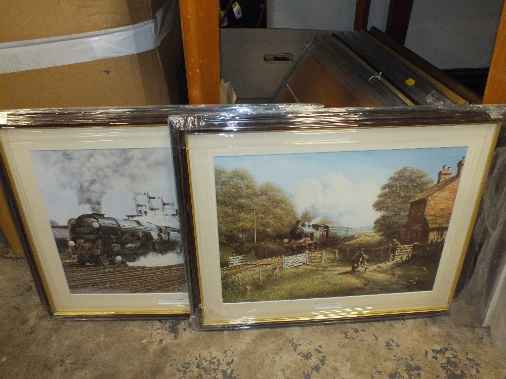 A BOX OF ASSORTED TRAIN AND LOCOMOTIVE PRINTS