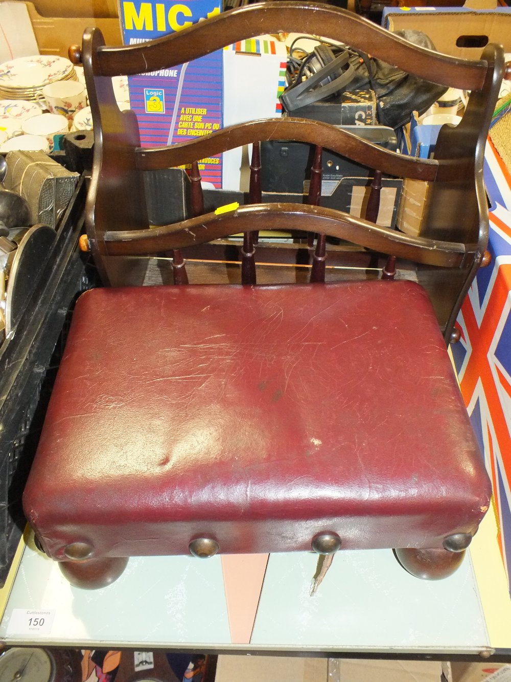 A VINTAGE METAL FOLDING FIRE SCREEN, LEATHER FOOTSTOOL AND A MAGAZINE RACK