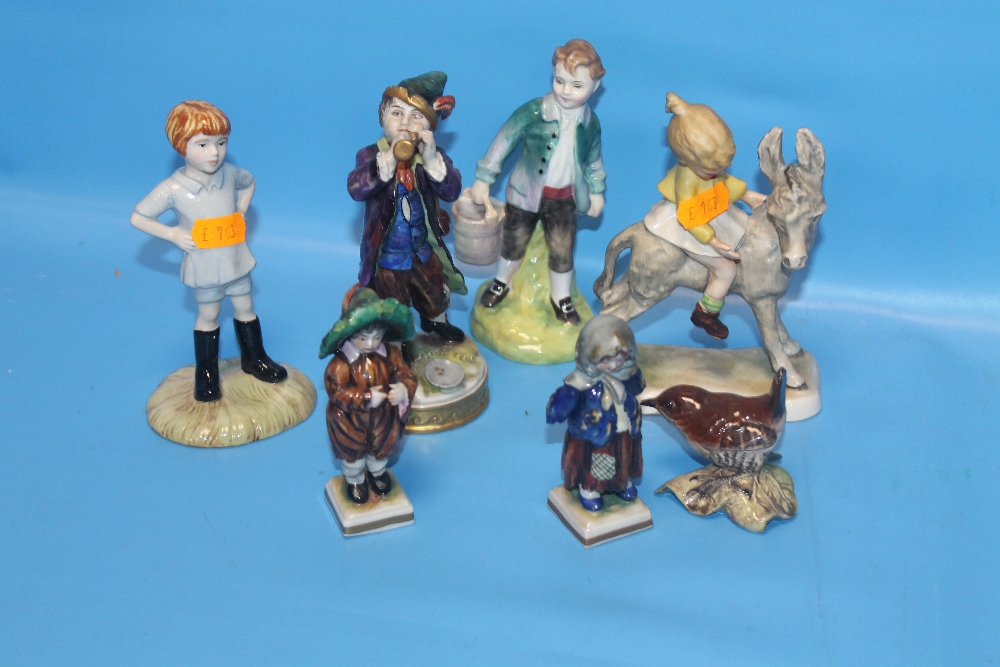 A COLLECTION OF ASSORTED FIGURES TO INCLUDE ROYAL DOULTON "CHRISTOPHER ROBIN", ROYAL DOULTON "JACK",