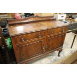 A WALNUT C.1930 SIDEBOARD W-120CM