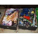 A TRAY OF BEN 10 TOYS TOGETHER WITH A TRAY OF TOY DOLLS