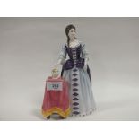 A ROYAL DOULTON CLASSICS 'QUEEN MARY II' LIMITED EDITION FIGURE HN 4474