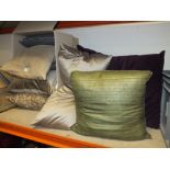 AN QUANTITY OF EX SHOW HOME CUSHIONS