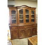 A LARGE ANTIQUE DUTCH STYLE MARQUETRY INLAID BREAKFRONT BOOKCASE - H 246, W 228, D 64 cm