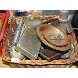 A BASKET OF METALWARE AND COLLECTABLES TO INCLUDE A BRASS BELL, BINOCULARS ETC