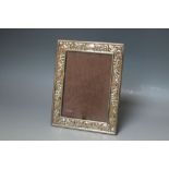 A MODERN RECTANGULAR HALLMARKED SILVER EASEL BACKED PHOTO FRAME, H 22.25 cm