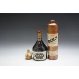 1 VINTAGE BOTTLE OF IRISH MIST, together with 1 bottle of Z.O.Genever Bols (cork damaged) and 1