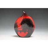 A PEGGY DAVIS LIMITED EDITION OF 100 RUBY FUSION VASE - OAK TREE, H 31.5 cm