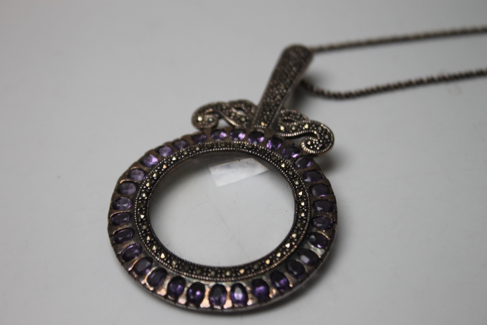 A COLLECTION OF SILVER AND AMETHYST JEWELLERY, comprising an unusual pendant eyeglass stamped 925 - Image 4 of 4