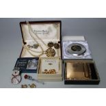 A COLLECTION OF VINTAGE COSTUME JEWELLERY, to include Jewelcraft, Monet and Napier clip on earrings,