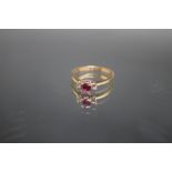 A 14K THREE STONE RING, approx weight 2.1g, ring size O 1/2