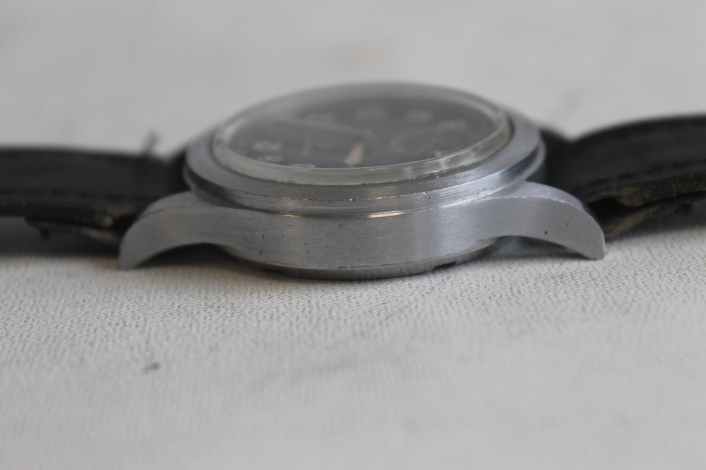 W.W.W. WWII "RECORD" MILITARY WRIST WATCH, with black dial and engraved case markings - Image 5 of 8