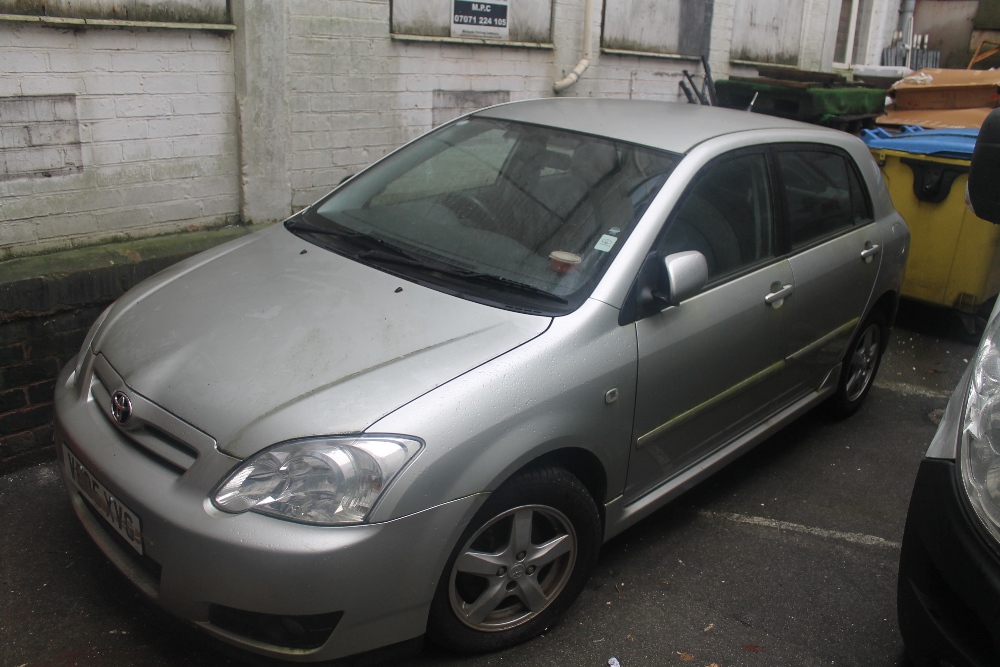 A TOYOTA COROLLA VE05 XVG WITH KEYS AND PAPERWORK, 5400 MILES APPROXIMATELY