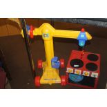 A CHILD'S PLASTIC CRANE TRUCK TOGETHER WITH A TOY COOKER A/F