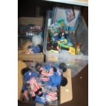 A QUANTITY OF CHILDREN'S TOYS AND GAMES