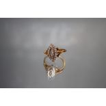 A HALLMARKED 9 CARAT GOLD DIAMOND CLUSTER RING, ring size L