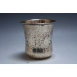 A CONTINENTAL SILVER BEAKER, engraved with initials and date 1920, H 7 cm