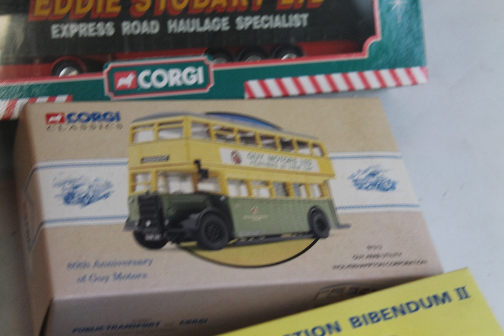 A COLLECTION OF BOXED CORGI AND DIECAST VEHICLES, to include Corgi Classics, Buses, Trams, - Image 4 of 6