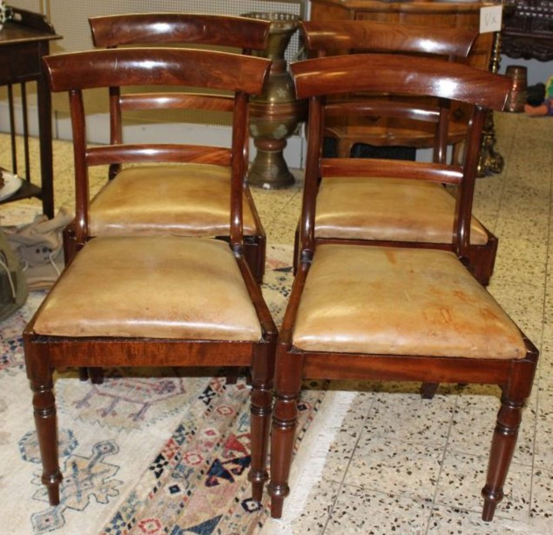 4x Biedermeier-Stühle, guter Zustand, lederbezogene Sitzfläche diese mit Gebrauchsspuren, H-86cm