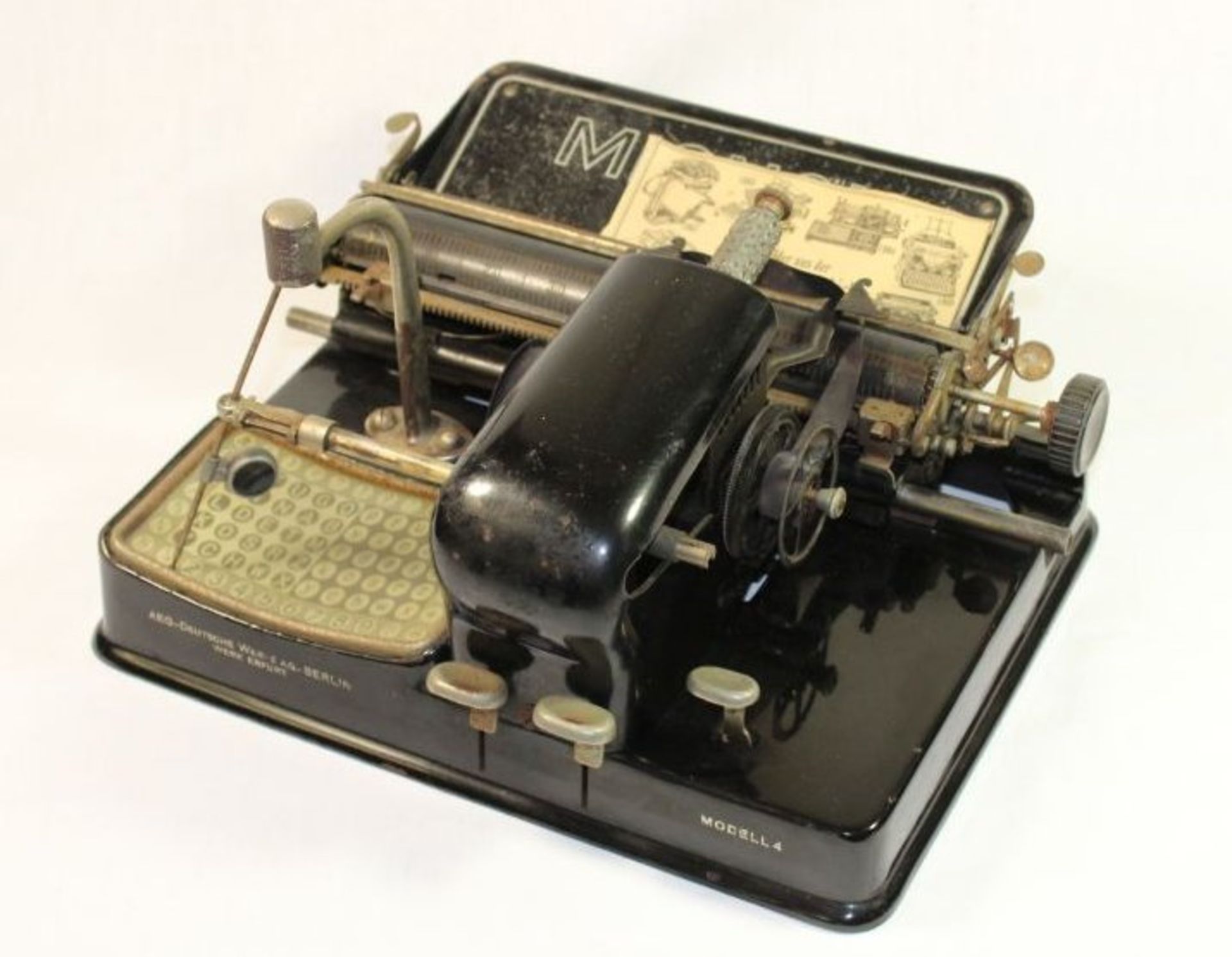 AEG Mignon Schreibmaschine, Modell 4 ,Kugelzylinder, Alters-u. Gebrauchsspuren, Funktion nicht