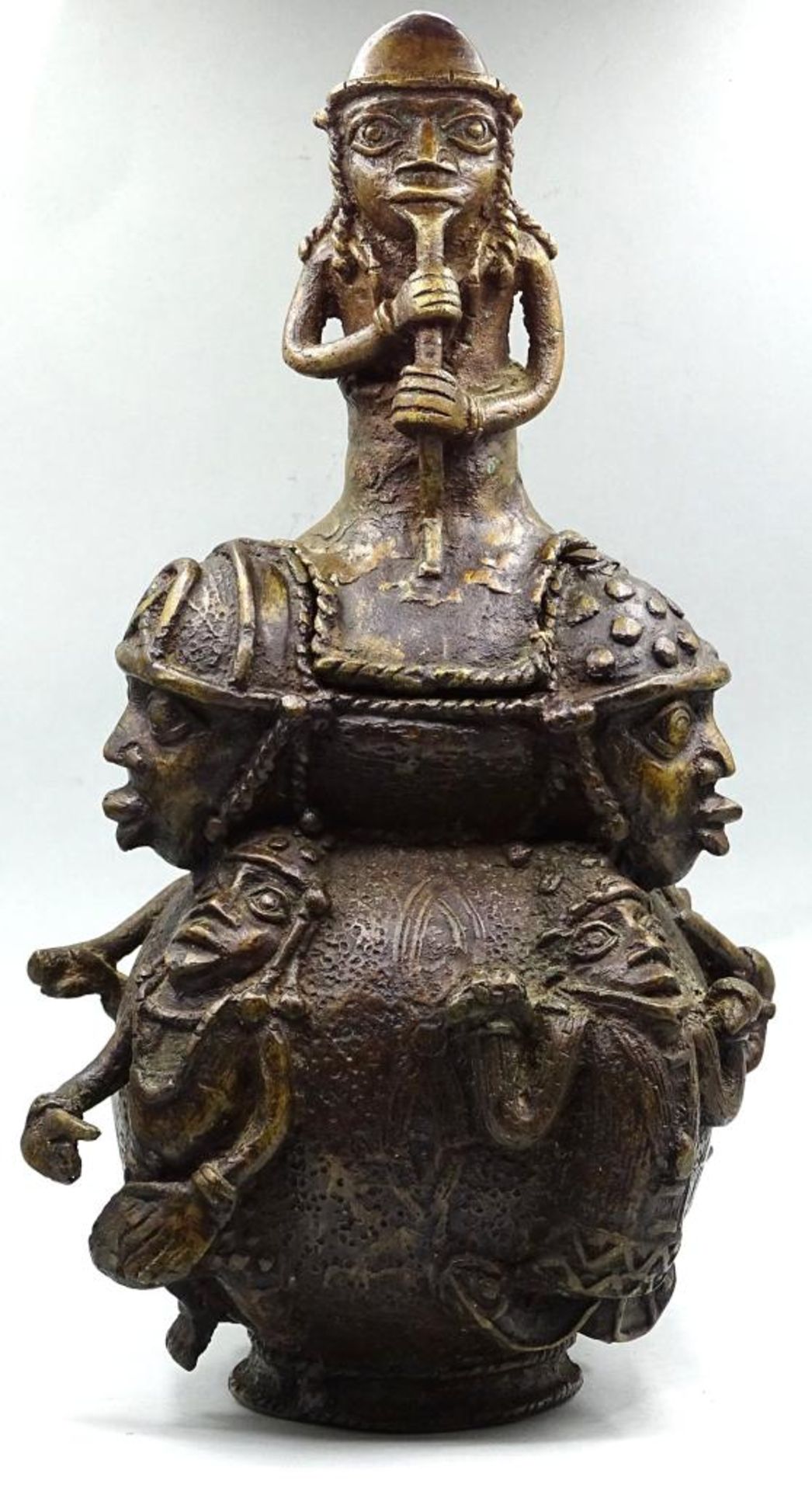 Bronze Schale /Gefäß?,seitlich Musizierende Figuren,2 tlg.H-36 - Bild 2 aus 10