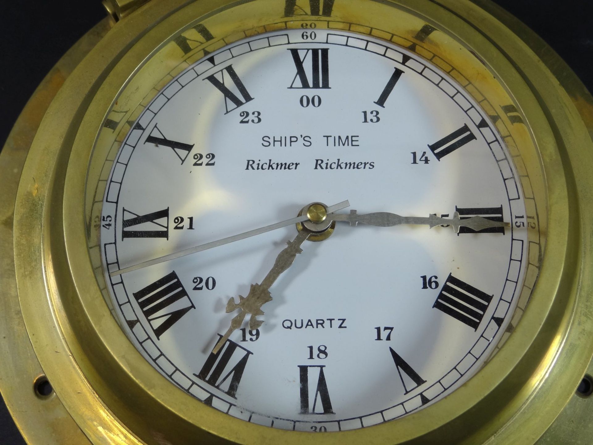 maritime Wanduhr "Ship`s clock" Rickmer Rickmers, massives Messinggehäuse, Qurtz Werk läuft, D-24 - Bild 2 aus 4