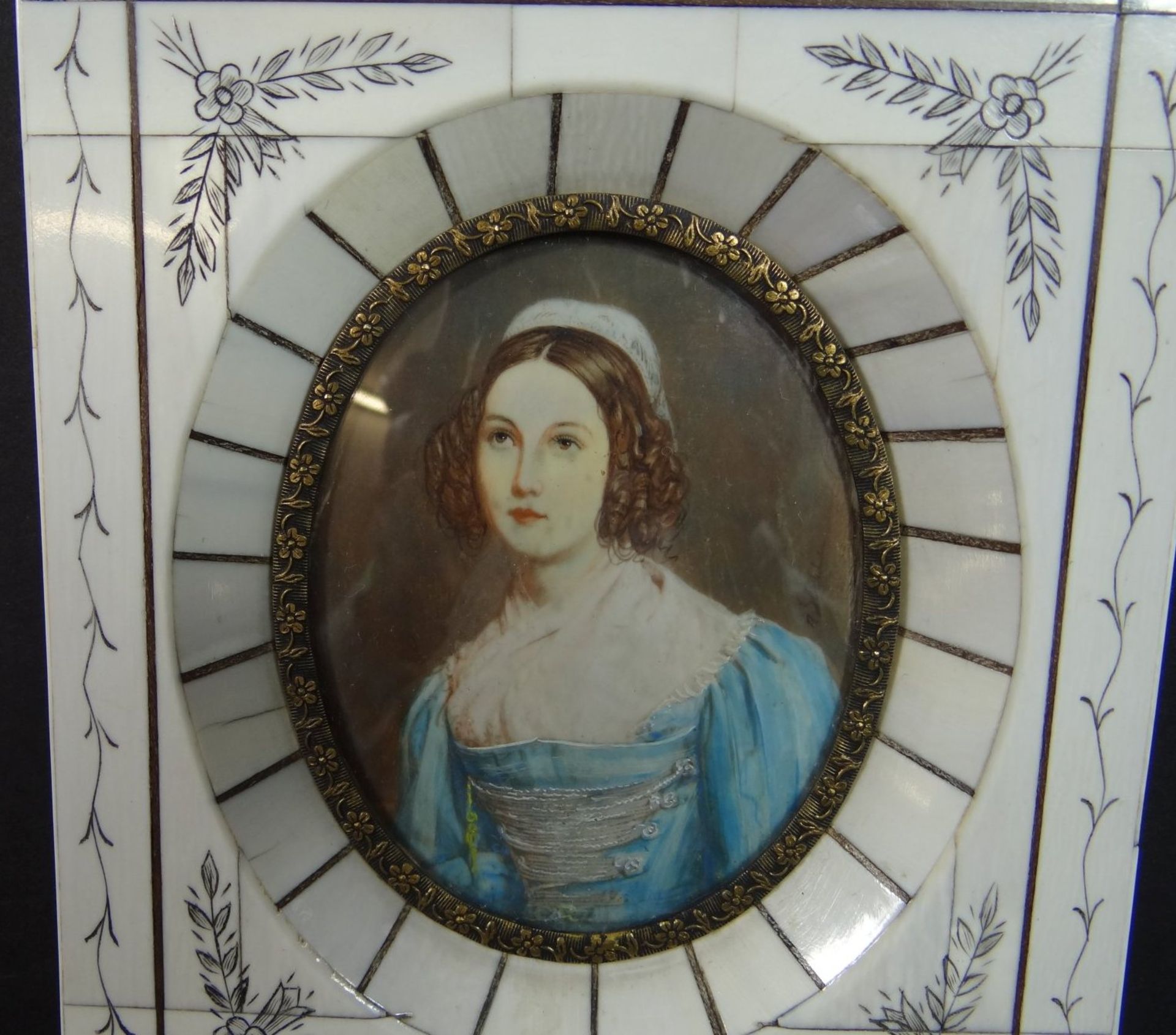 Miniatur-Portrait einer jungen Frau nach Stieler, 15x12 cm
