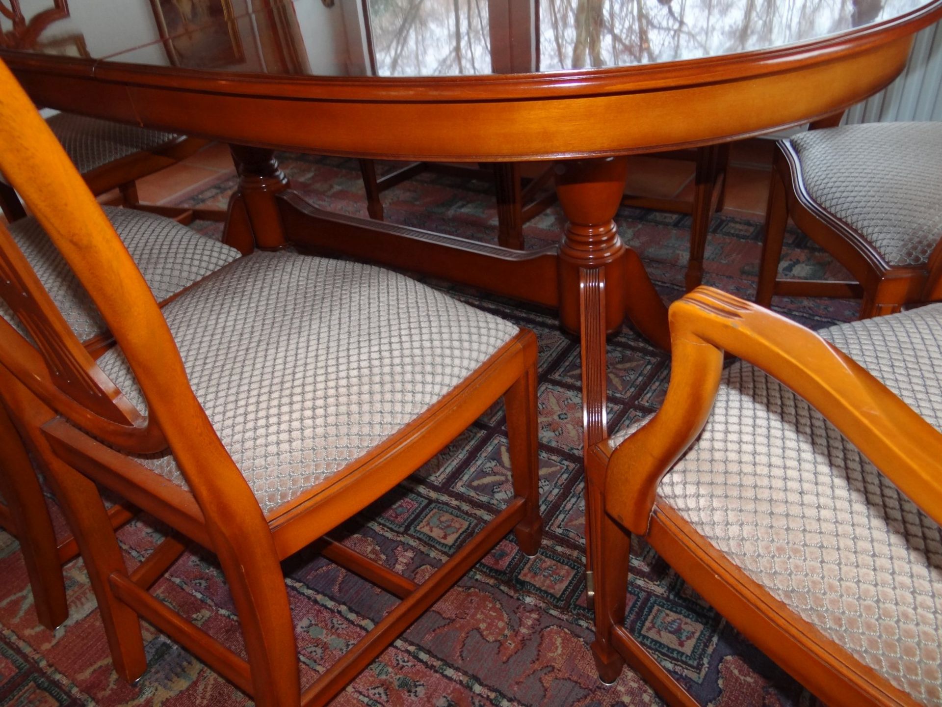 Esstisch mit 7 Stühlen im Sheraton-Stil, Kirsche, 3 Armlehnstühle, 4 Stühle, Tisch ausziehbar, - Bild 3 aus 8