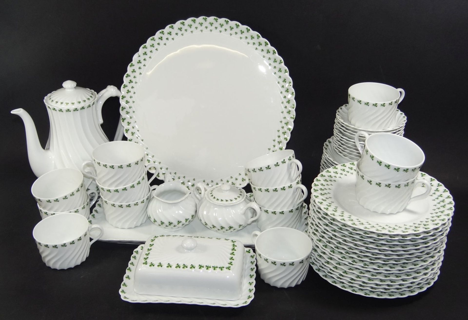 58 tg. Kaffeeservice "Haviland-Limoges" für ca. 13 Personen,