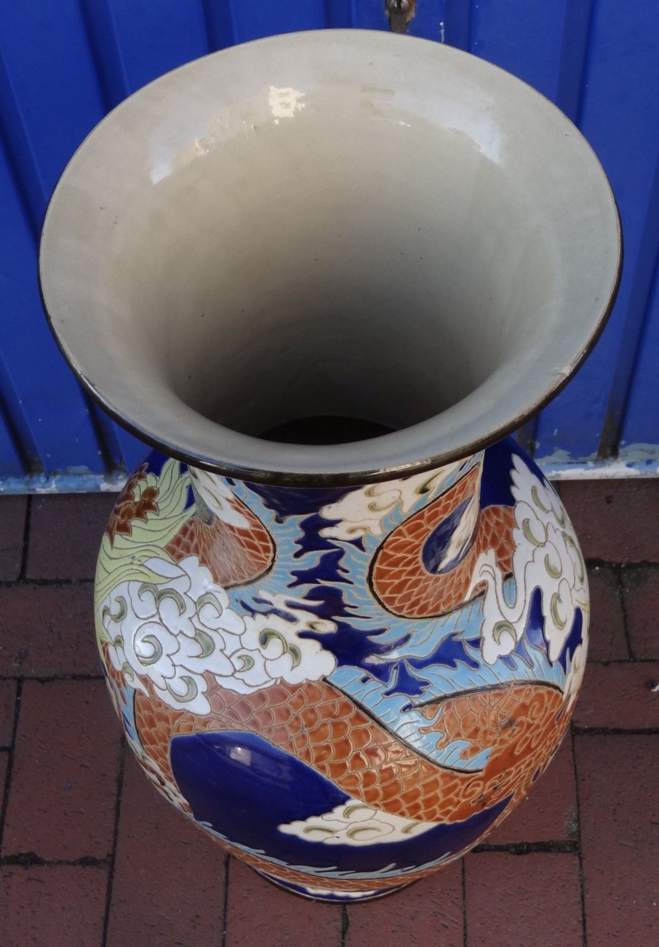 Bodenvase mit Drachendekor, China, bestossen, H-80 cm, älte - Bild 5 aus 8