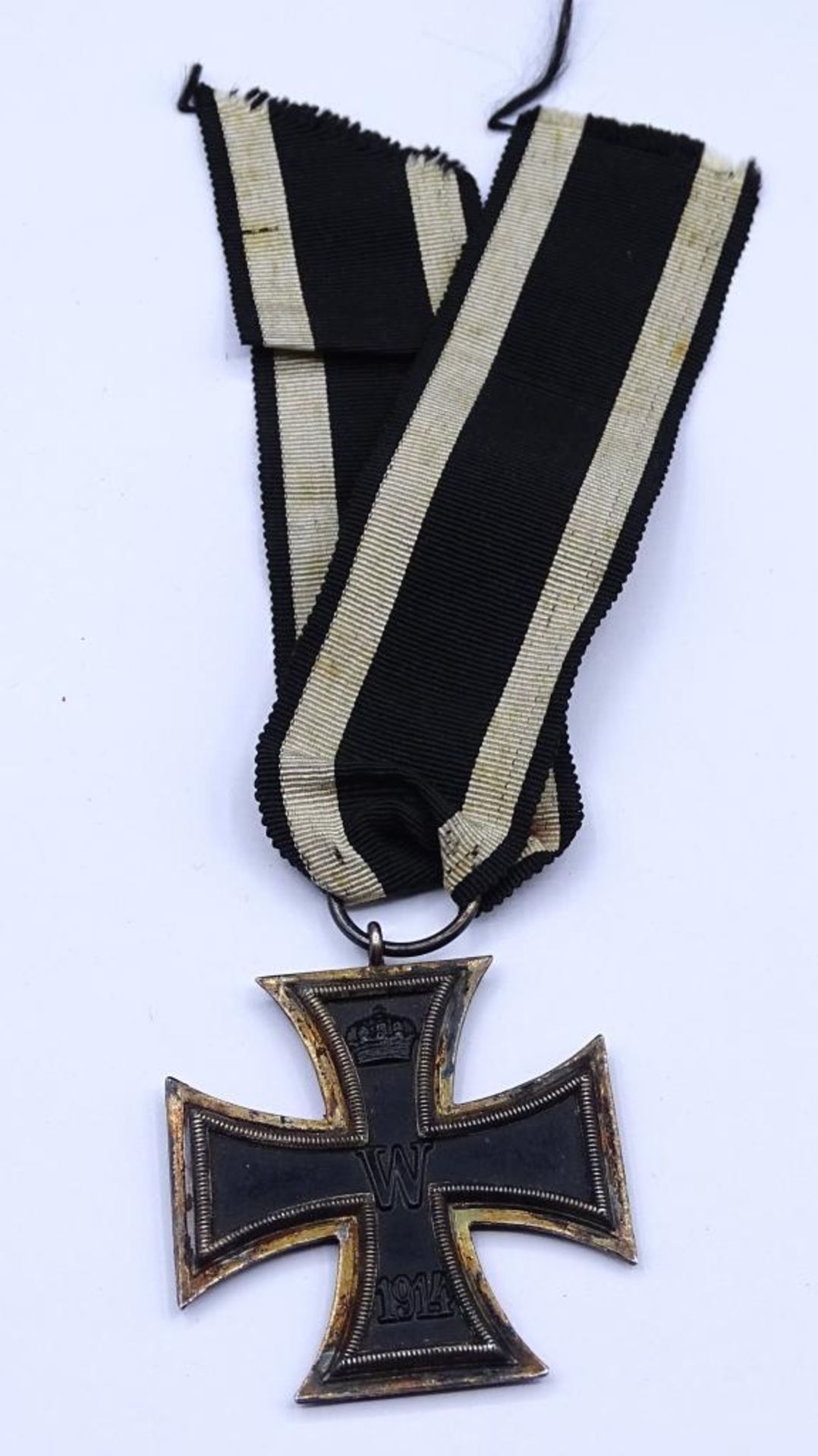 Eisernes Kreuz 1.WK,2.Klasse an Band,Silber (gepr.),Hersteller auf Öse