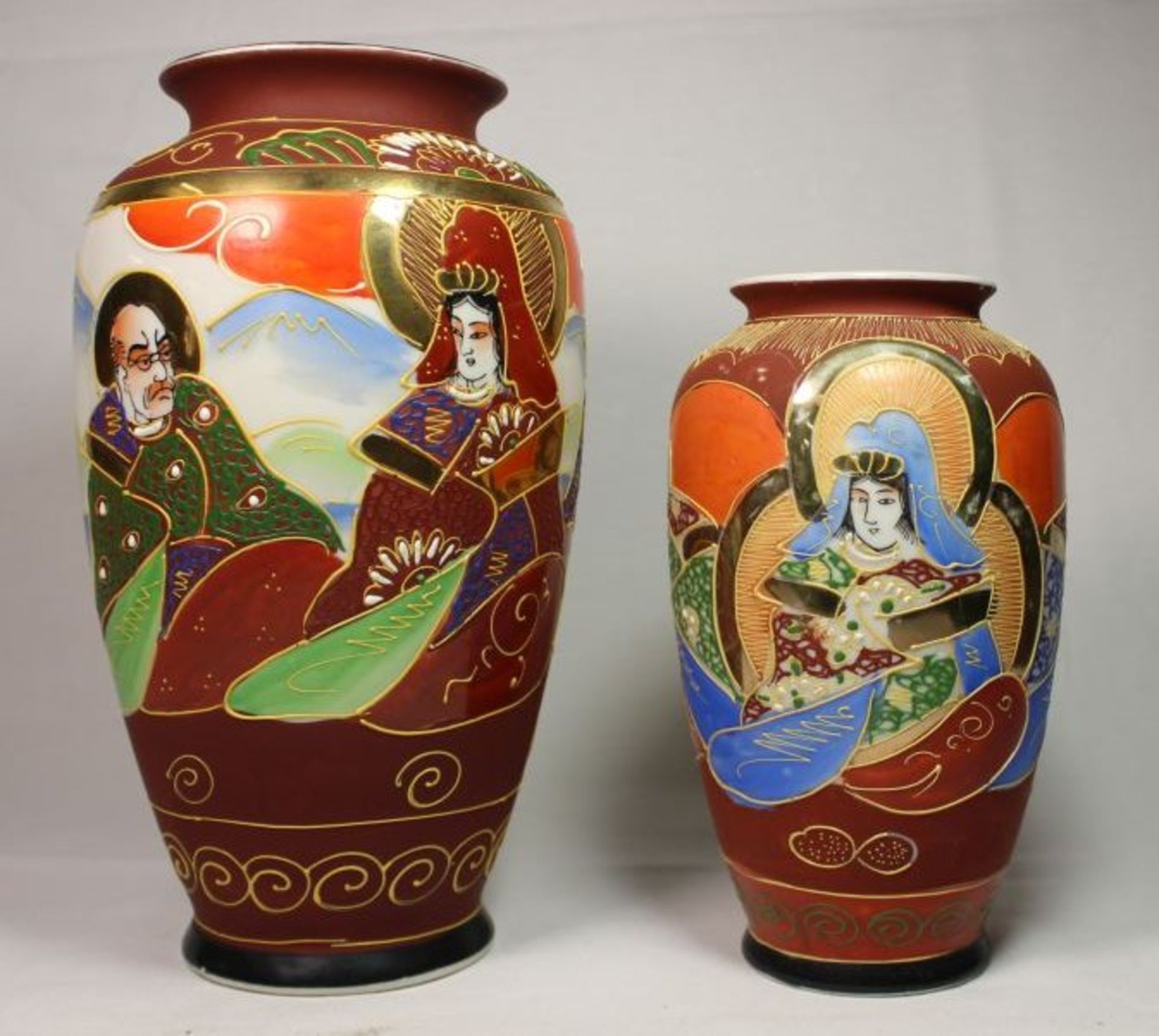 2x Vase, Japan, 60/70er Jahre, H-24cm u. H-18cm.