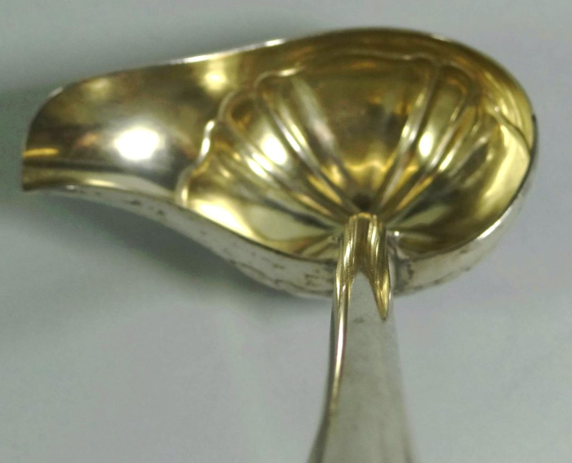 grosse Silber-Bowlen-Kelle, innen vergoldet, Silber geprüft, L-36 cm, 154 gr - Bild 5 aus 6