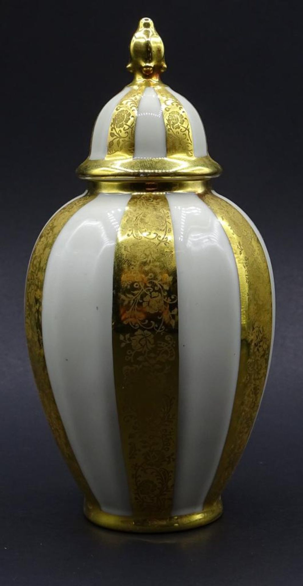 Kl. Deckel Vase,Bavaria,Elfenbein-Goldfarbig,Florales Dekor,H-16cm