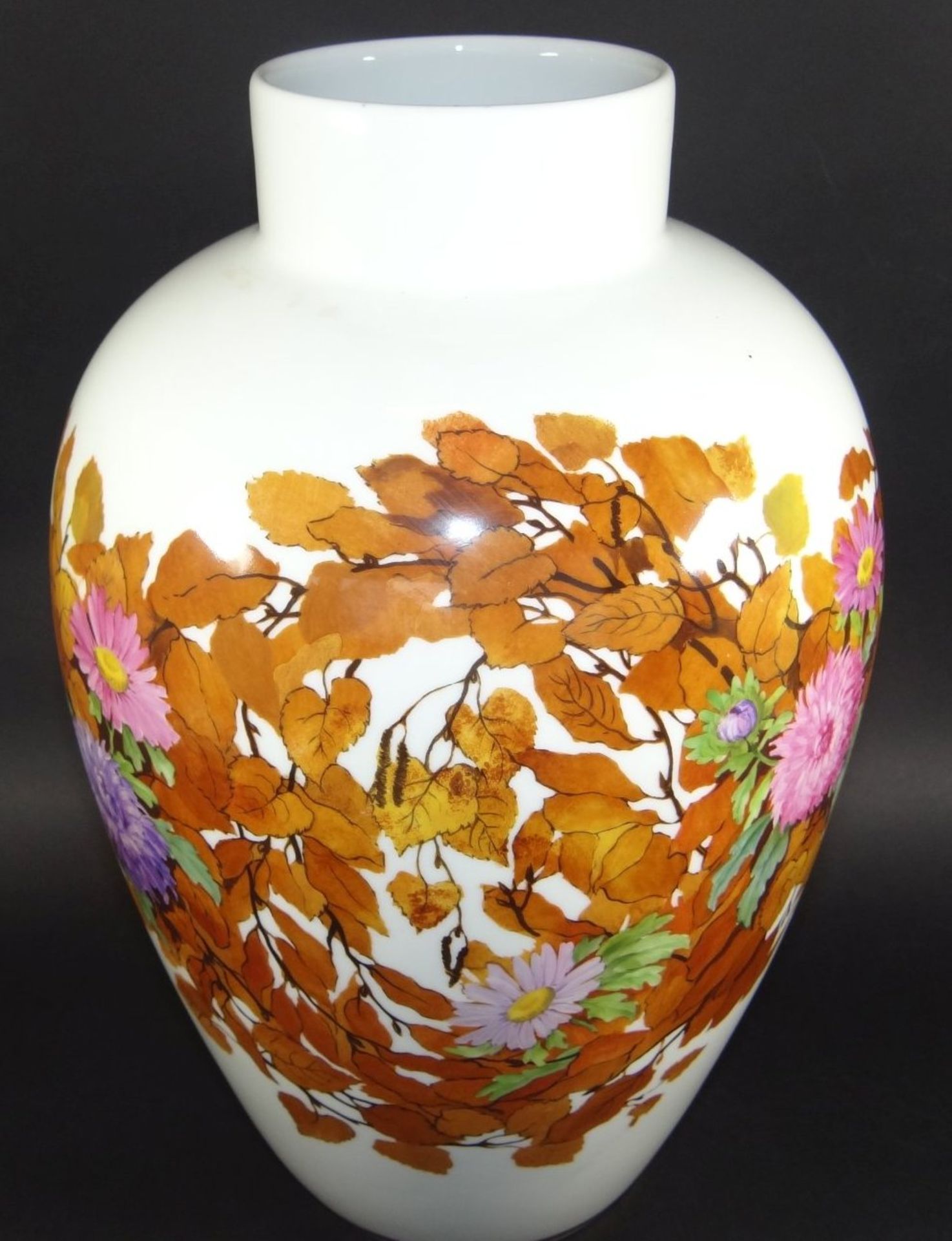 sign. Bodenvase "Nymphenburg" Rudolf SIECK (1877-1957), Herbstblumen, H-40 cm