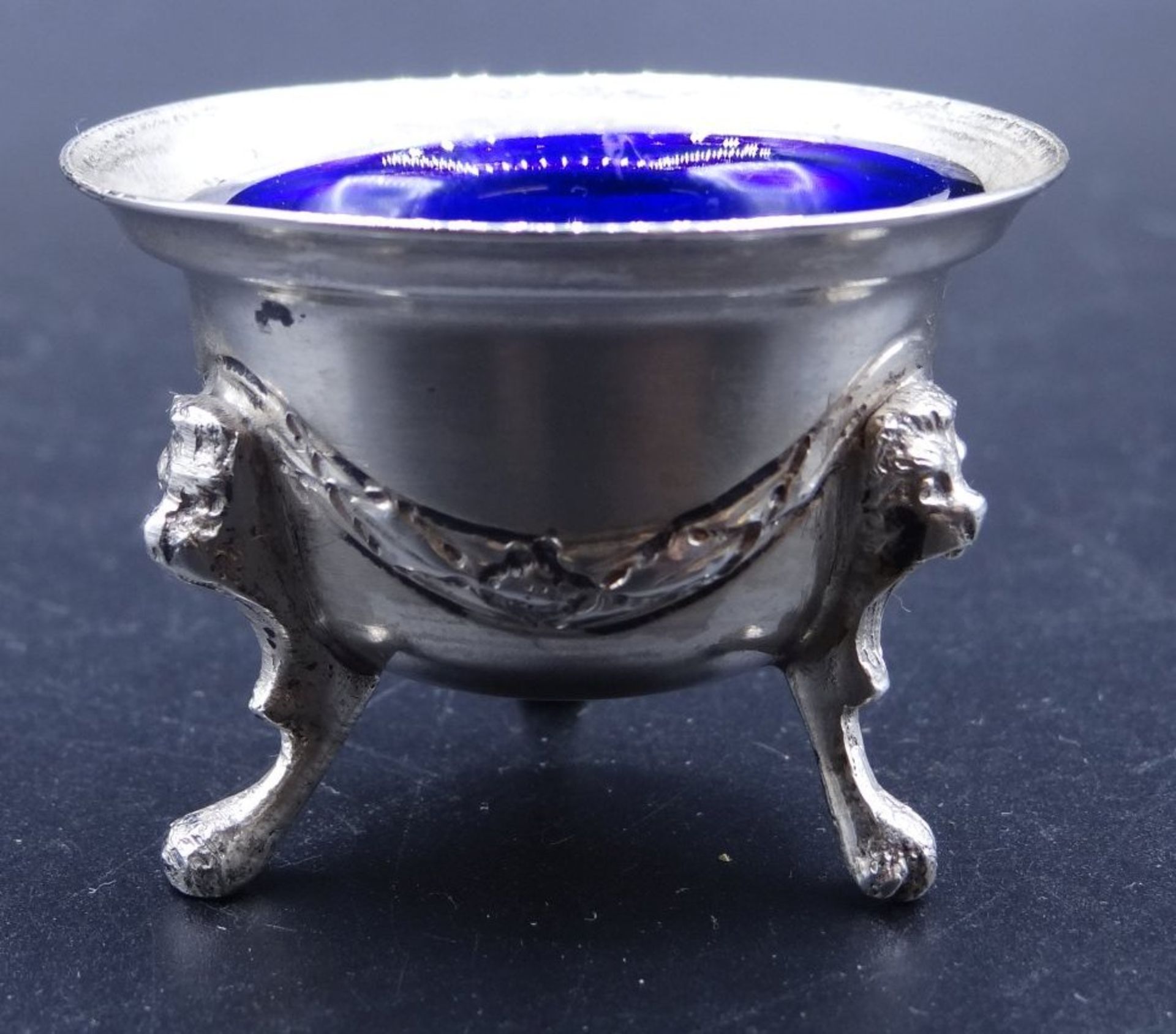 Gewürznapf, Silber-800- mit blauen Glaseinsatz, H-3,5 cm, D-5,5 cm, 25 gr