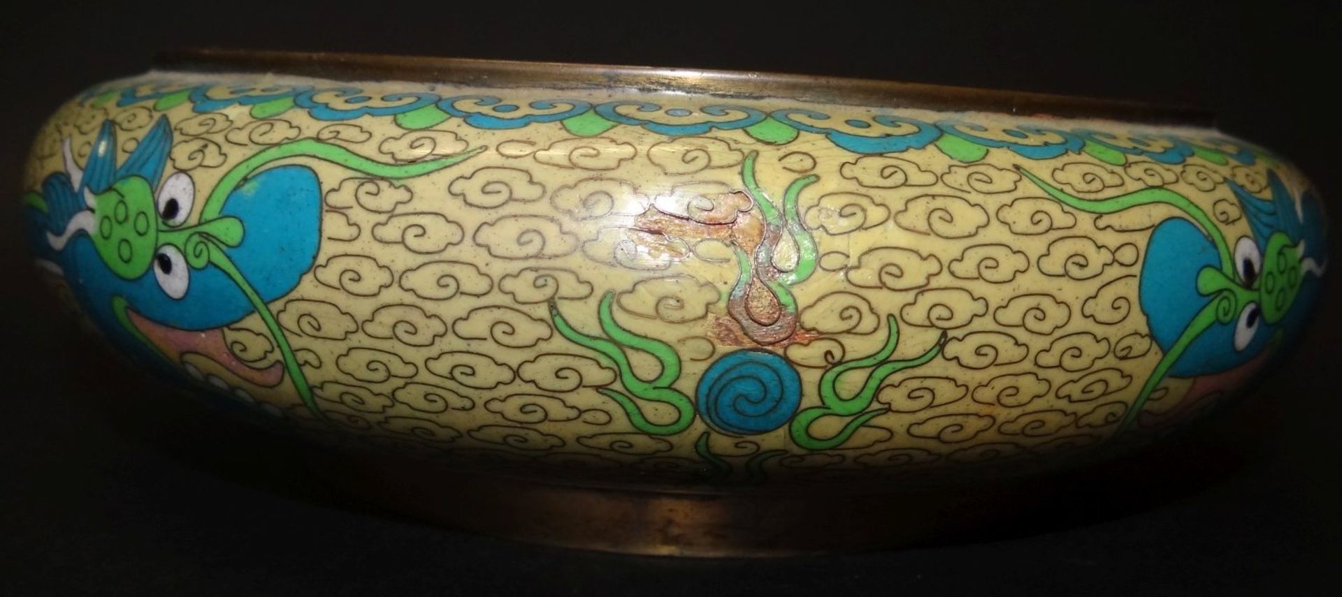 runde Cloisonne-Schale mit Drachendekor, China, älter, H-6 cm, D-20 c - Bild 3 aus 5