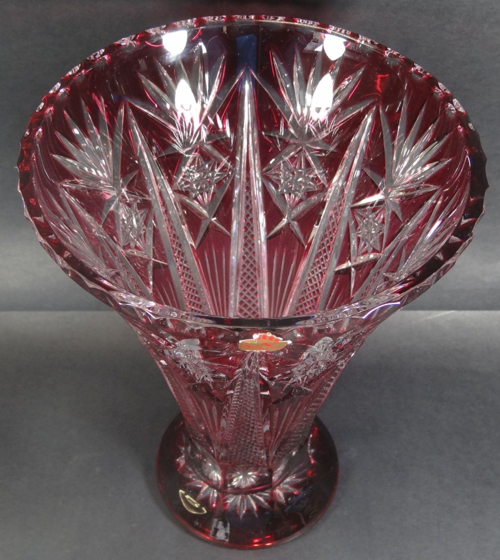 grosse Kristall-Vase "Nachtmann" rot/klar, H-26 cm, D-19 cm - Bild 2 aus 7