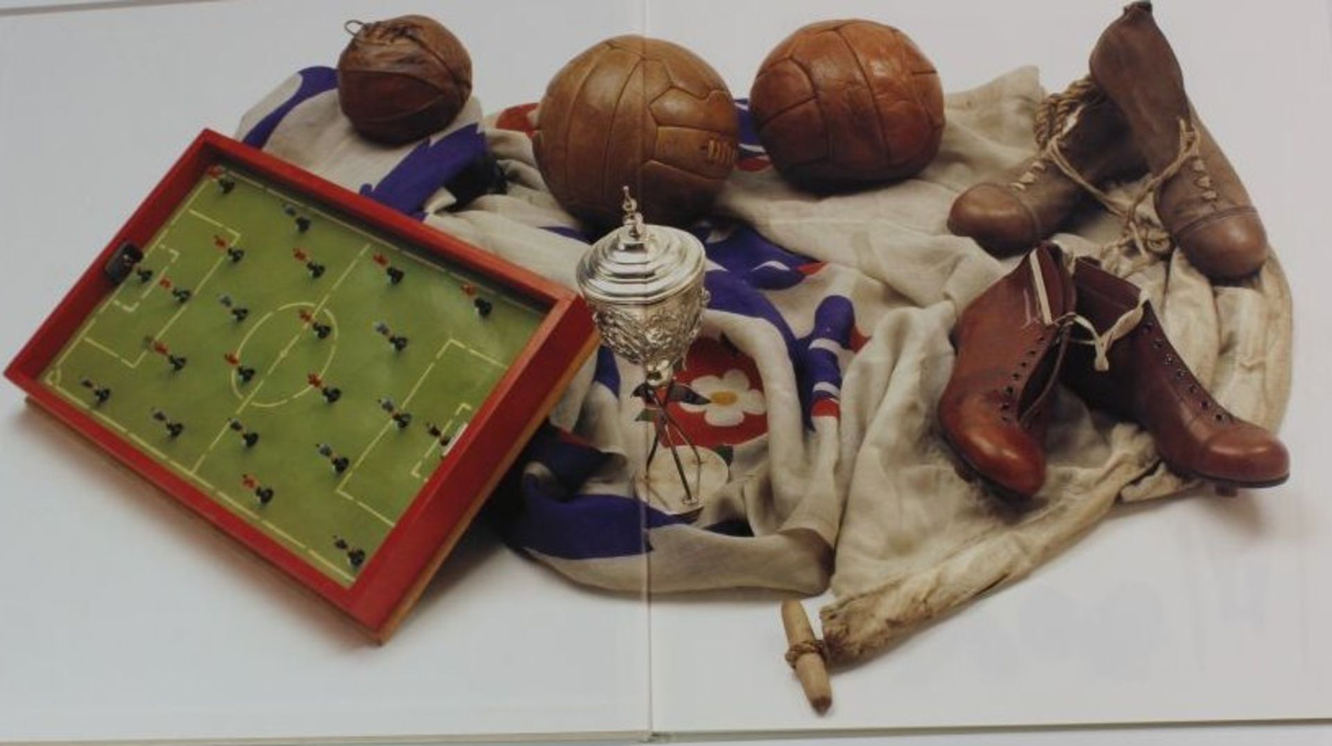 Fifa Museum Collection - 1000 Jahre Fussball, 1996. - Bild 2 aus 2