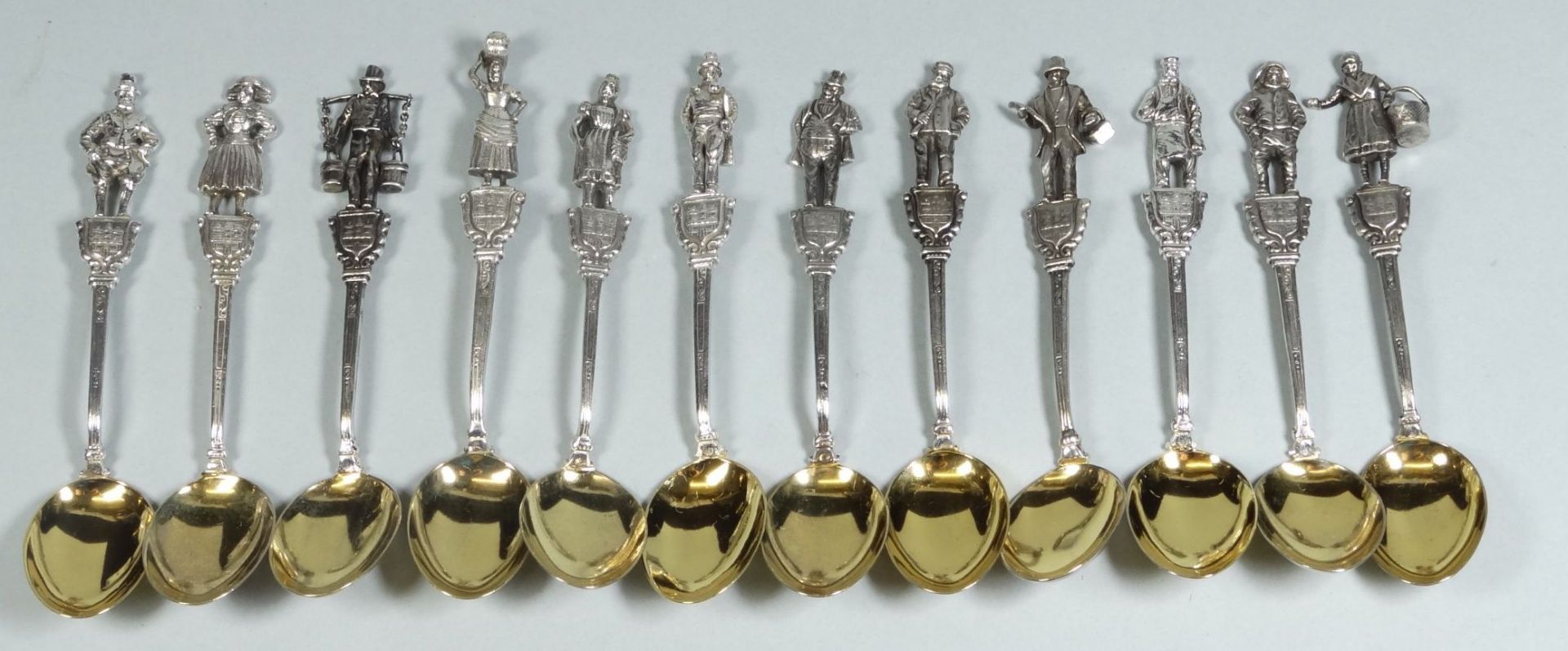 12 figürliche Moccalöffel, Silber-800-, Hamburg, Laffe vergoldet, L-10 cm, zus. 156 g - Bild 3 aus 9