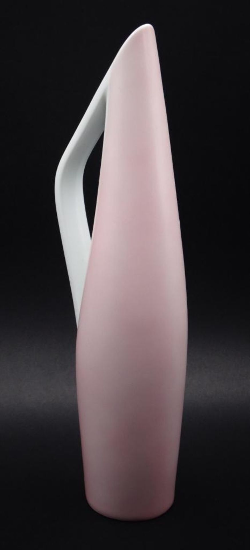 HENKELVASE "PINGUIN", Rosenthal, H 24,5, Entwurf Hanns HOFFMANN-LEDERER von 1953, weiss/rosa - Bild 2 aus 4