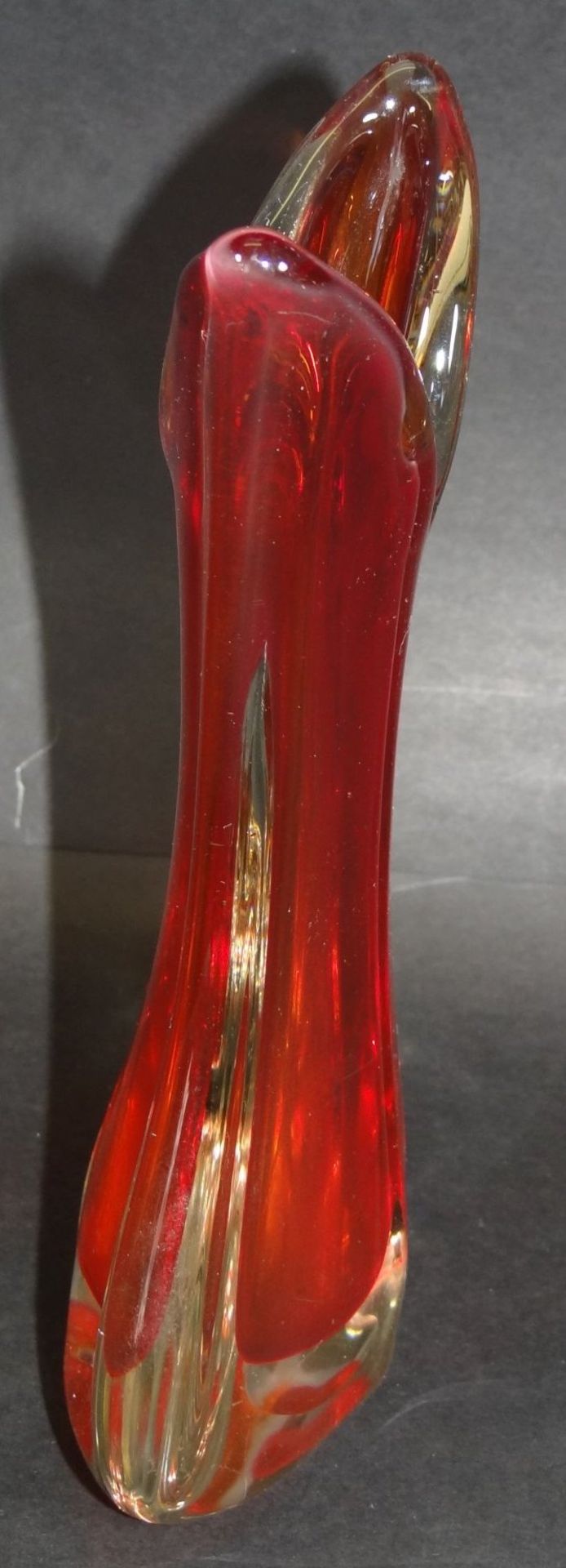 ovoide Murano Vase, rot/klar, H-19 cm, B-10 cm - Bild 3 aus 4