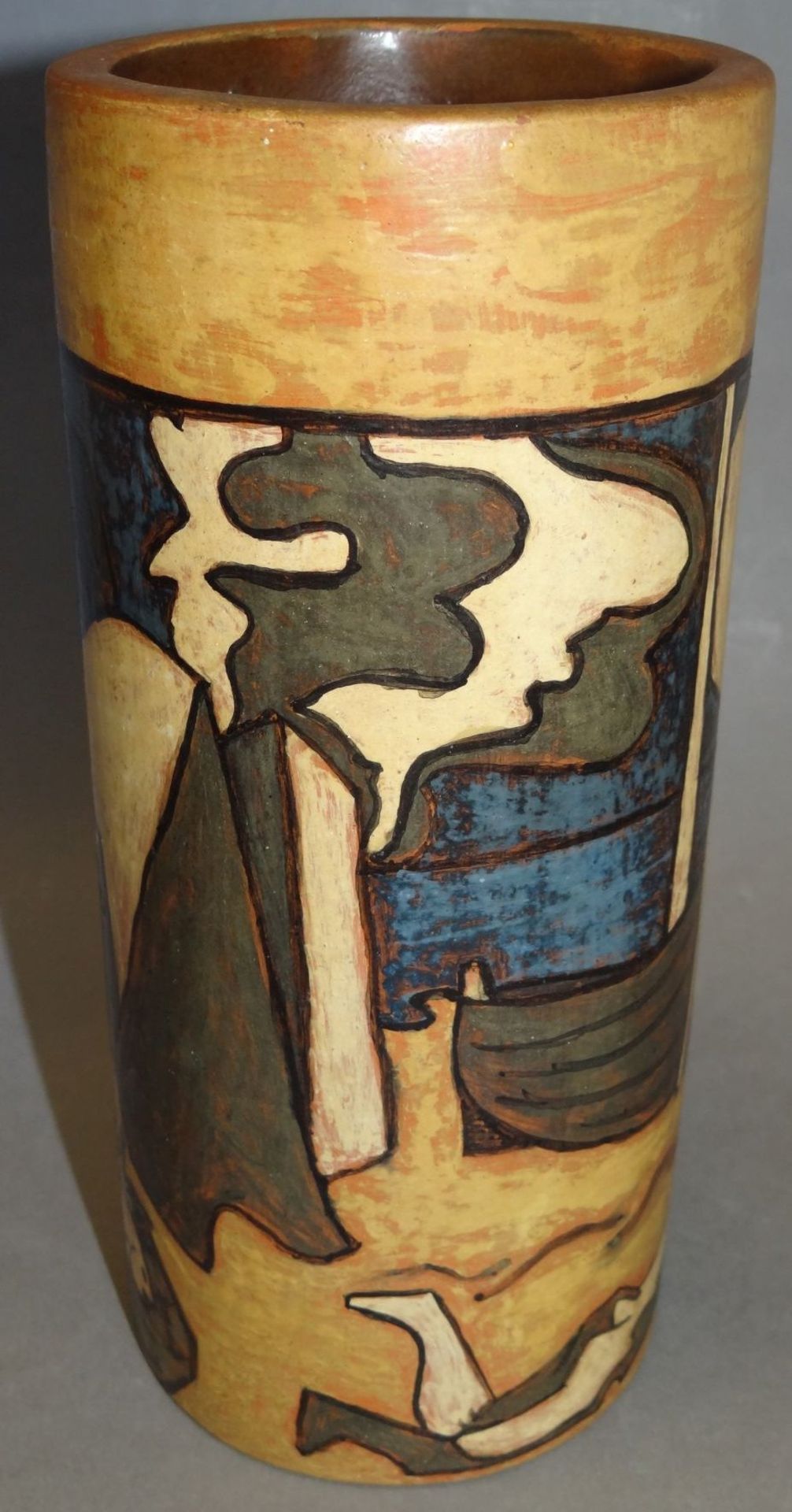 zylindrische Künstlervase mit Strandszene, in Boden signiert "D. Trelles, 75, Uruguay", H-21 cm, D- - Bild 3 aus 7