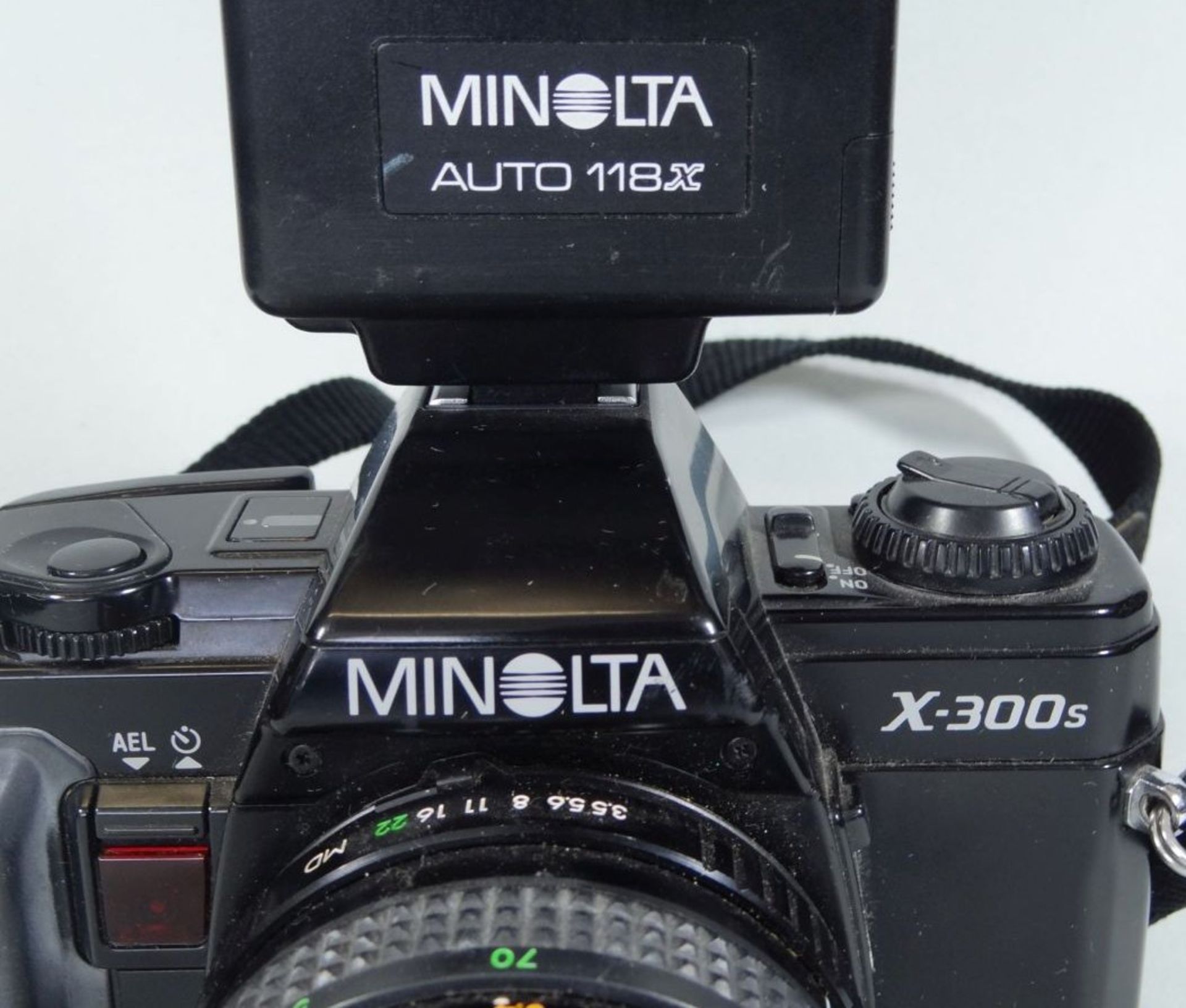 Spiegelreflex "Minolta X-300s" mit Blitzlicht - Bild 3 aus 4