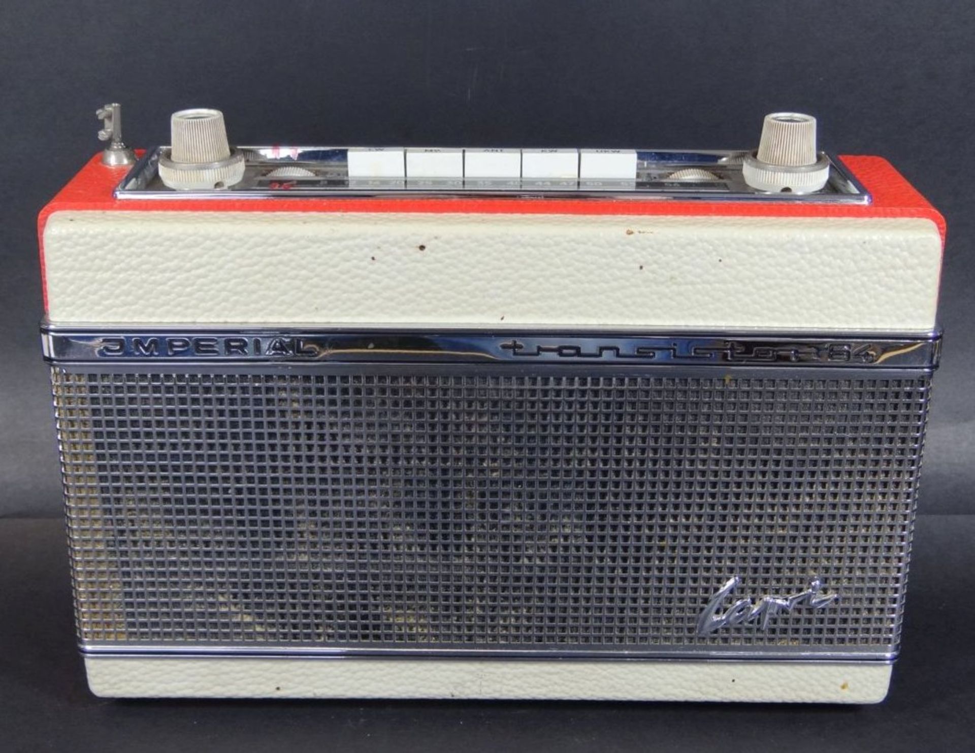 gr. Transistor-Radio "Imperial Capri" um 1960, Funktion nicht geprüft, H-19 cm, B-28 c