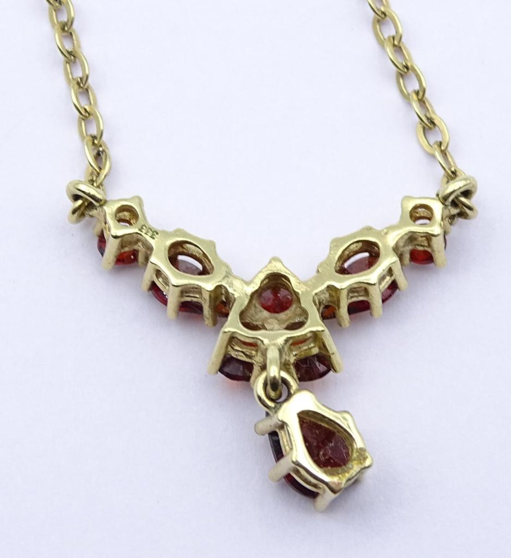 Juweliersauflösung:Granat Collier, 333er GG, L-40,5cm, 3,1gr - Bild 3 aus 3